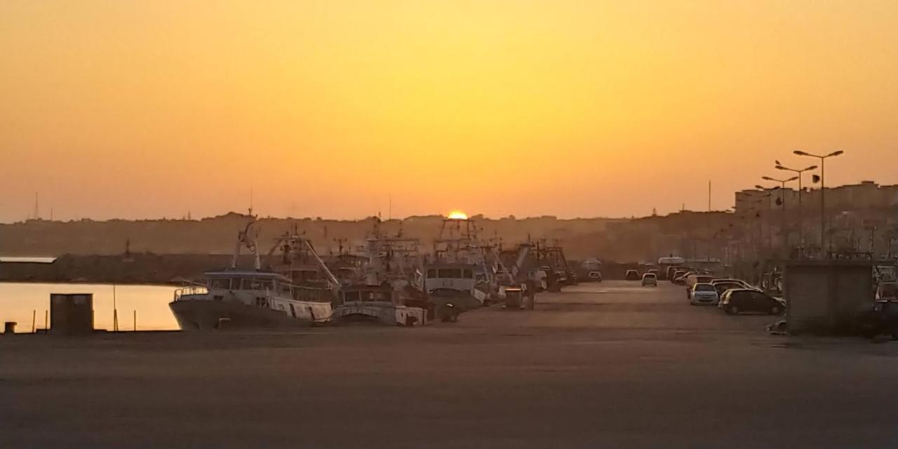 Casa Sunrise - Lovely Sea Front Apartment Sciacca Dış mekan fotoğraf